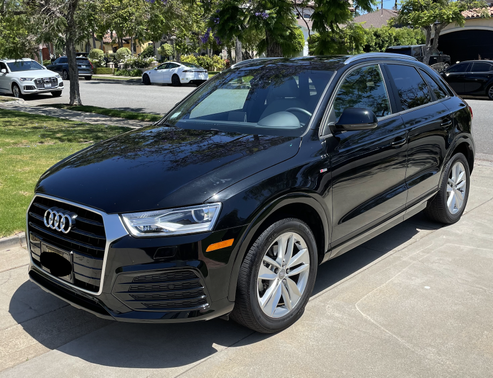 Photo 1 of 14 of 2018 Audi Q3 2.0T Premium